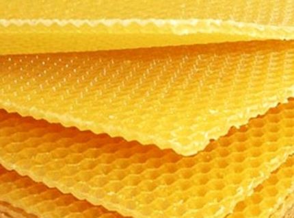 Comb Foundation Sheet - Beekeeping Equipment Comb Foundation Sheet - Beekeeping Equipment